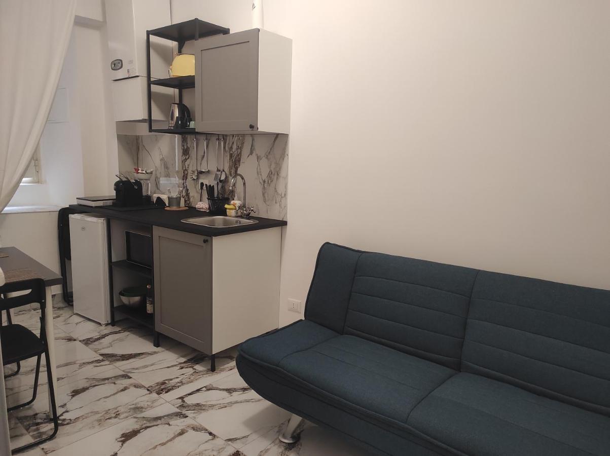 Tiberivs Home Róma Szoba fotó